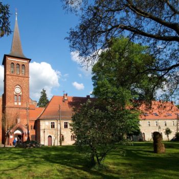 Bild eines Klosters - Zisterzienserinnenkloster Marienfließ (Marianowo)