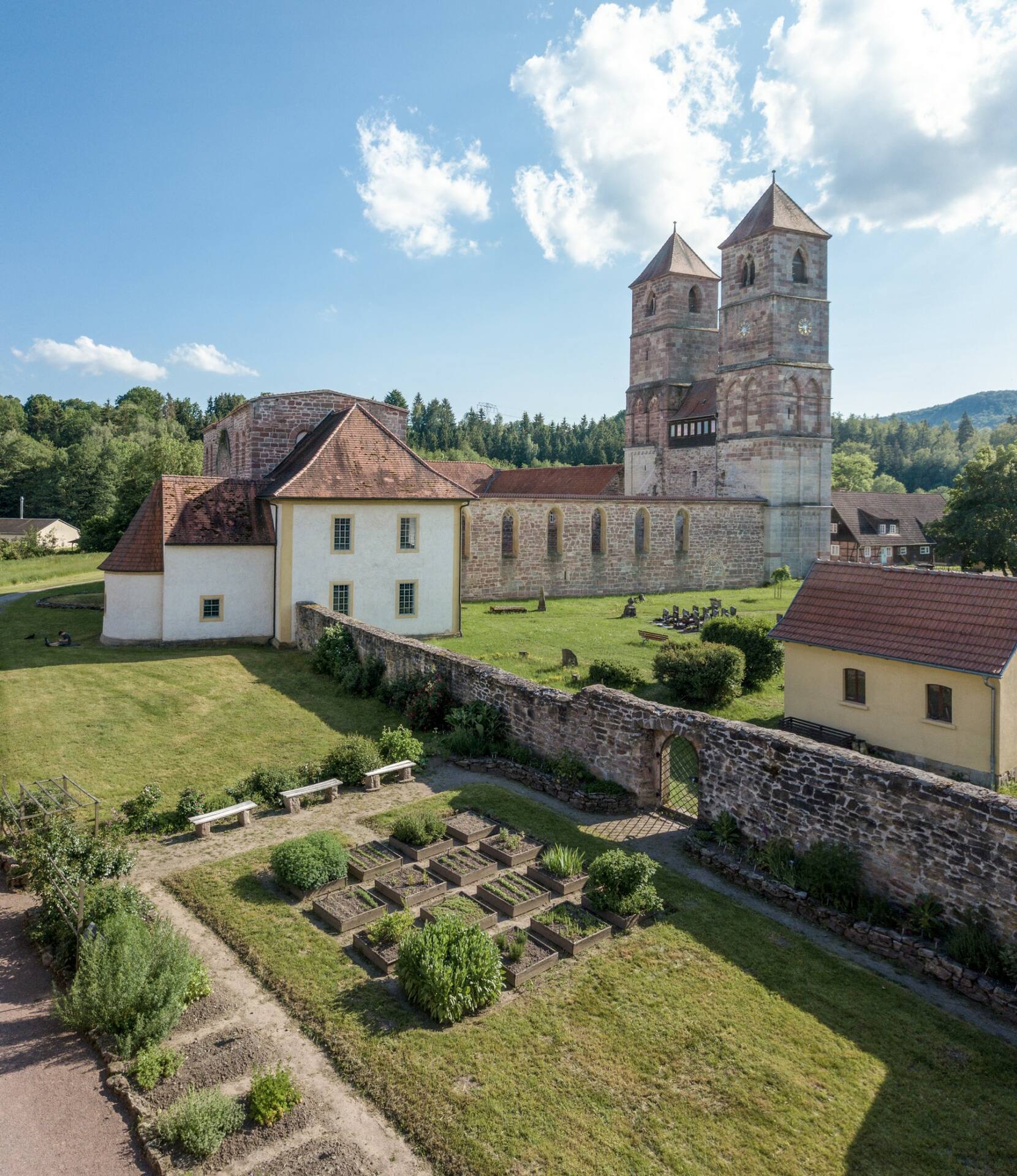 Bild eines Klosters - 8111Prämonstratenserkloster Veßra